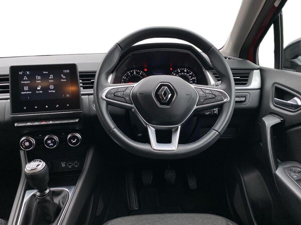 Used Renault Captur 2023 for sale - 76171506: Photo 9