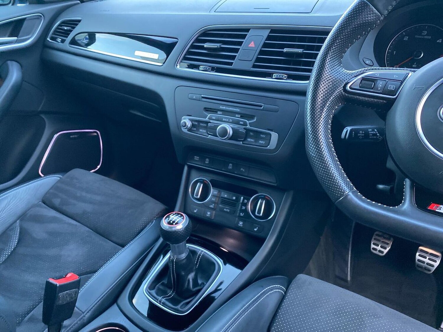 Used Audi Q3 2017 for sale - 77488967: Photo 13