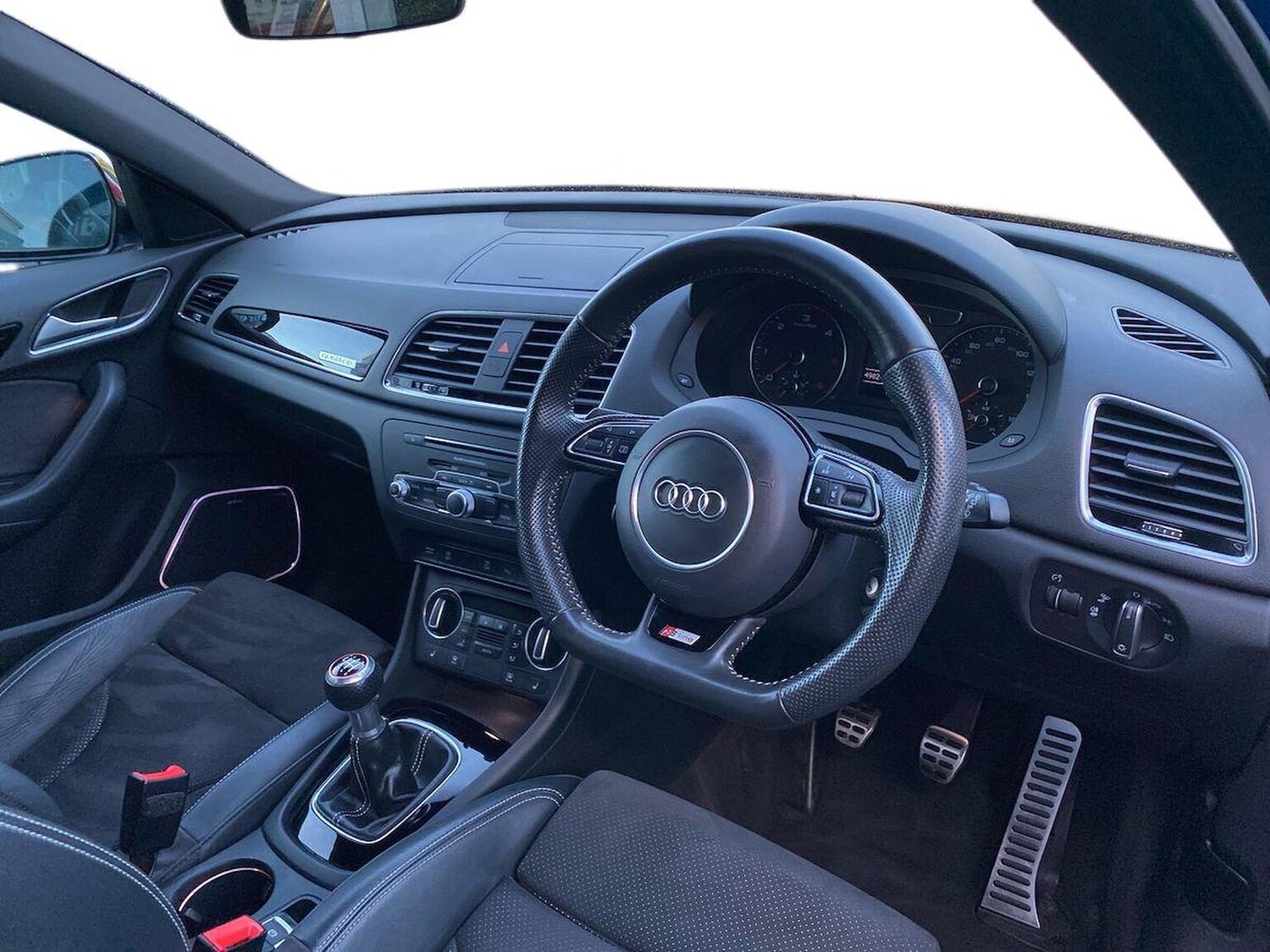 Used Audi Q3 2017 for sale - 77488967: Photo 15