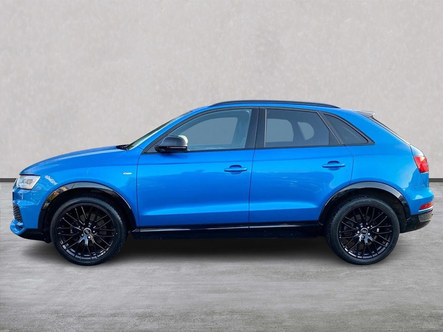 Used Audi Q3 2017 for sale - 77488967: Photo 19