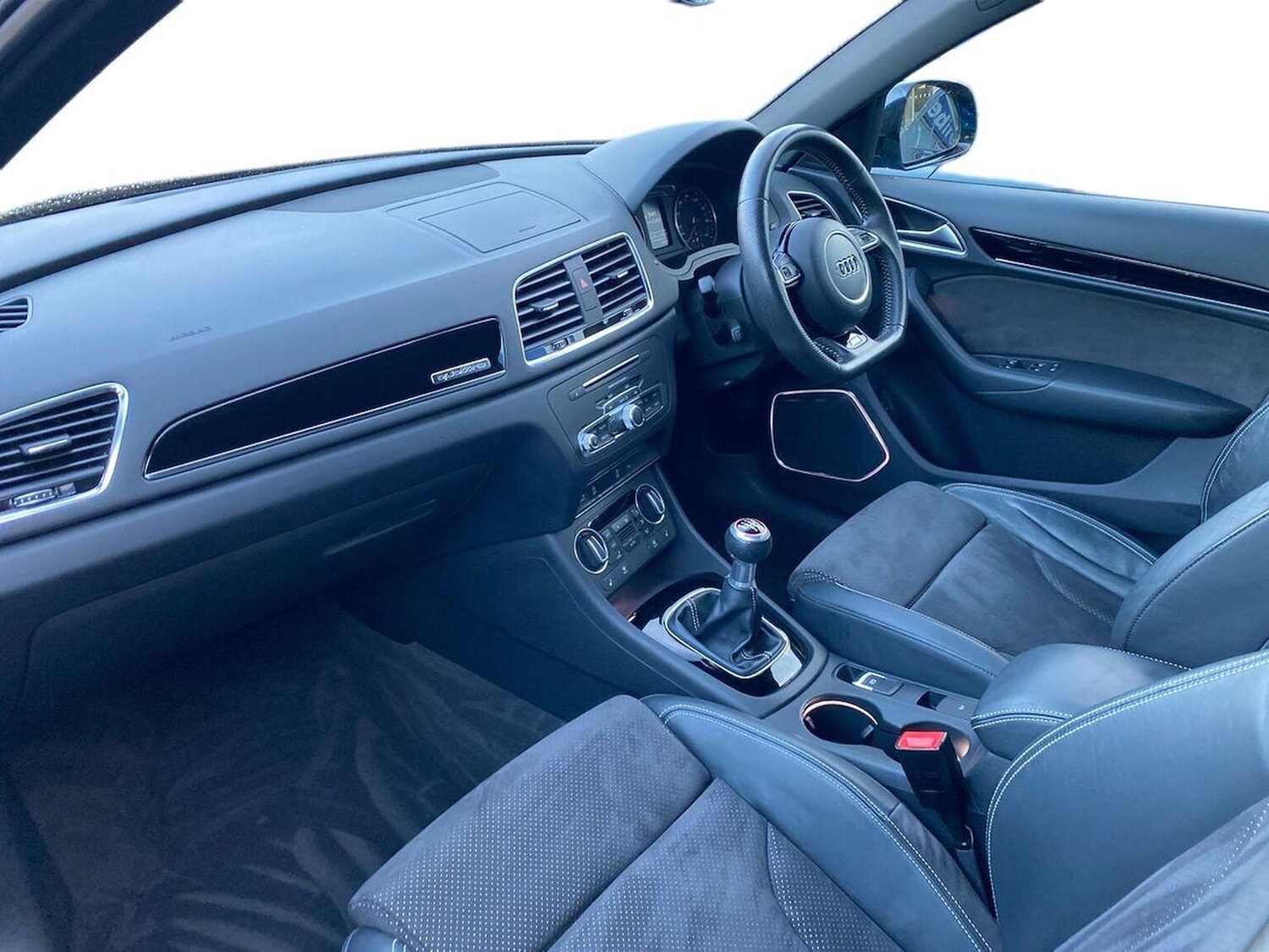 Used Audi Q3 2017 for sale - 77488967: Photo 7