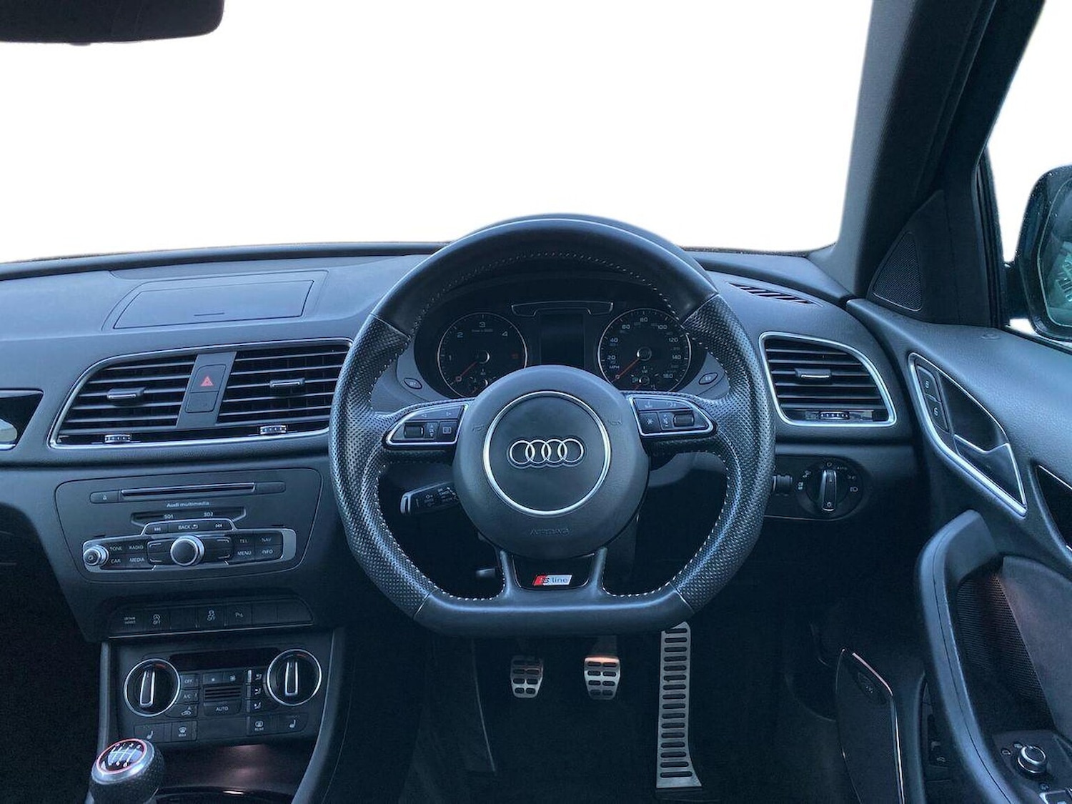 Used Audi Q3 2017 for sale - 77488967: Photo 9