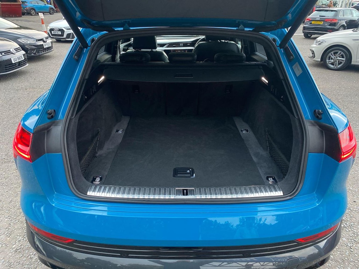 Used Audi e-tron 2019 for sale - 76450516: Photo 17