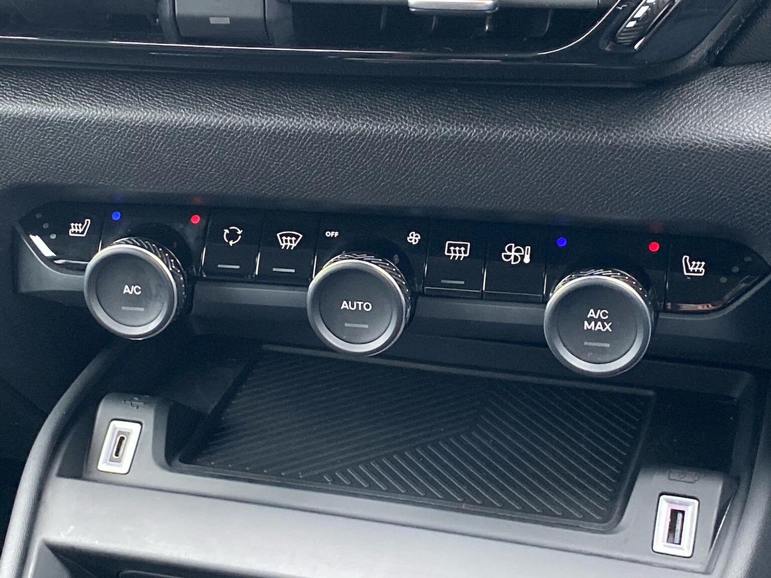 Used Citroen C4 2022 for sale - 77629316: Photo 12