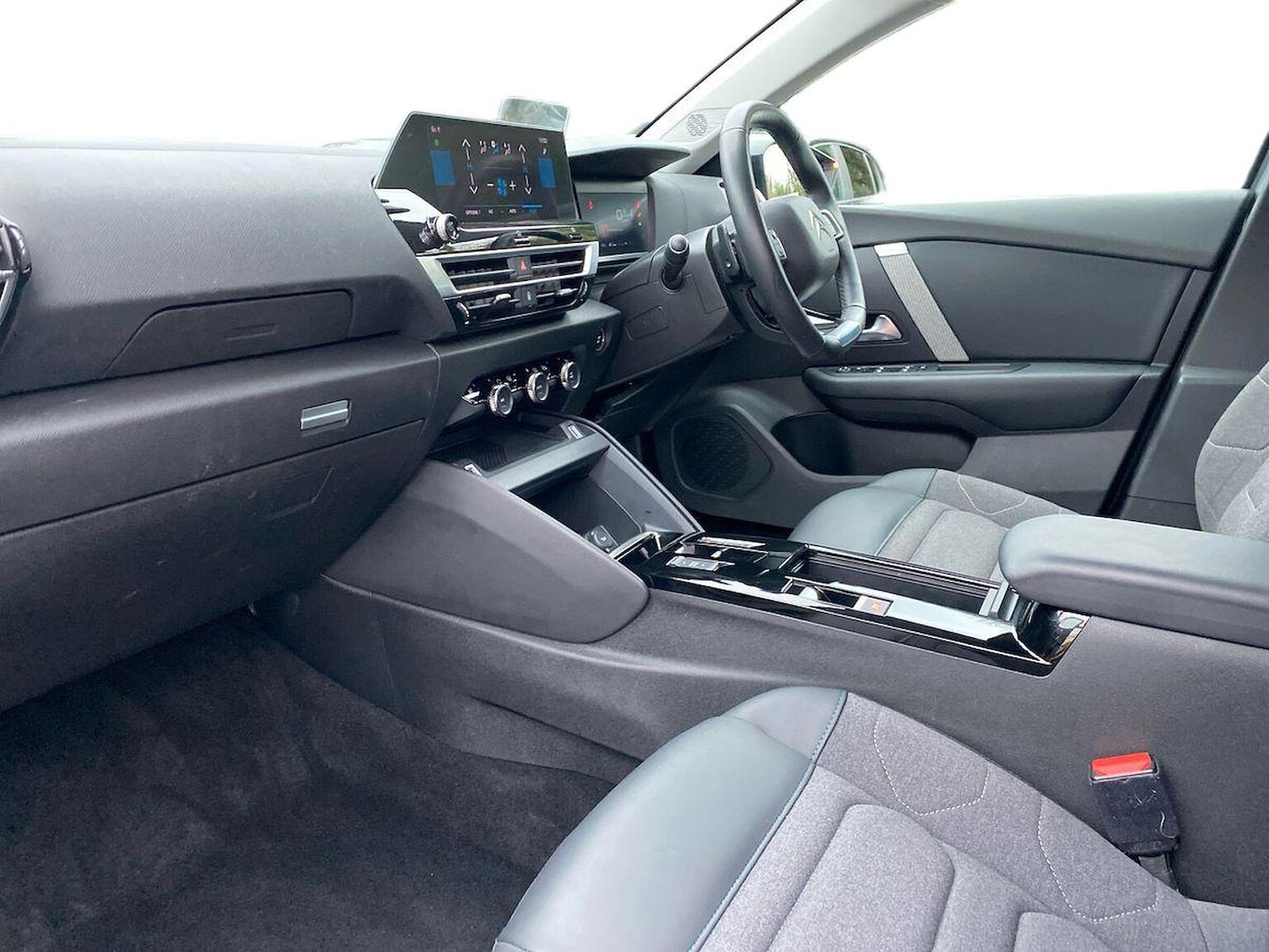 Used Citroen C4 2022 for sale - 77629316: Photo 7