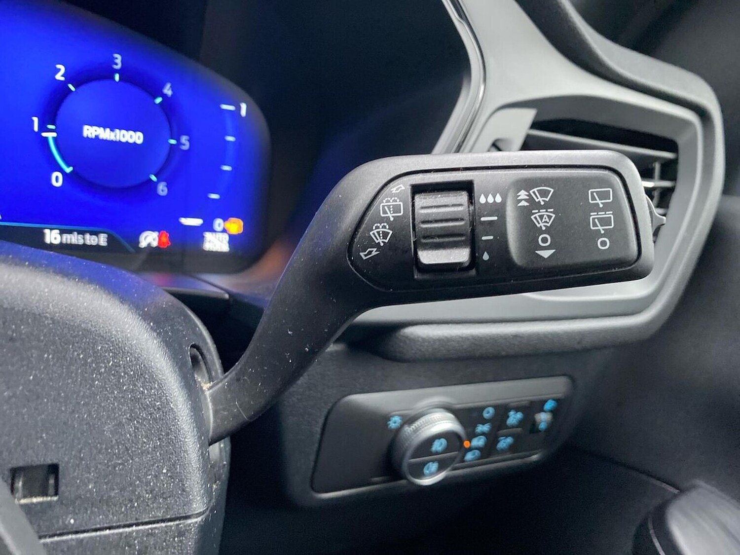 Used Ford Kuga 2020 for sale - 75956898: Photo 26