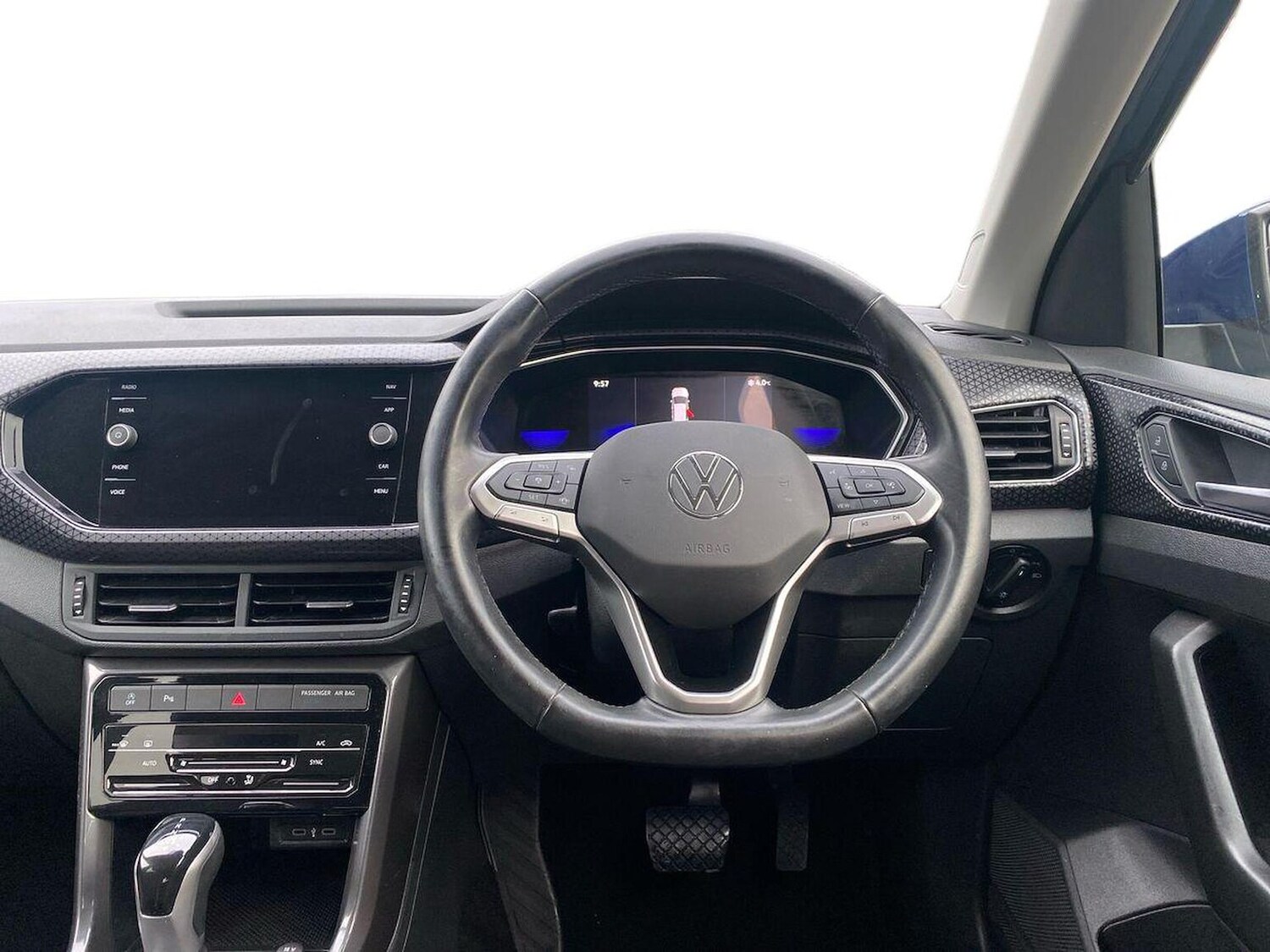 Used Volkswagen T-Cross 2022 for sale - 77542479: Photo 9