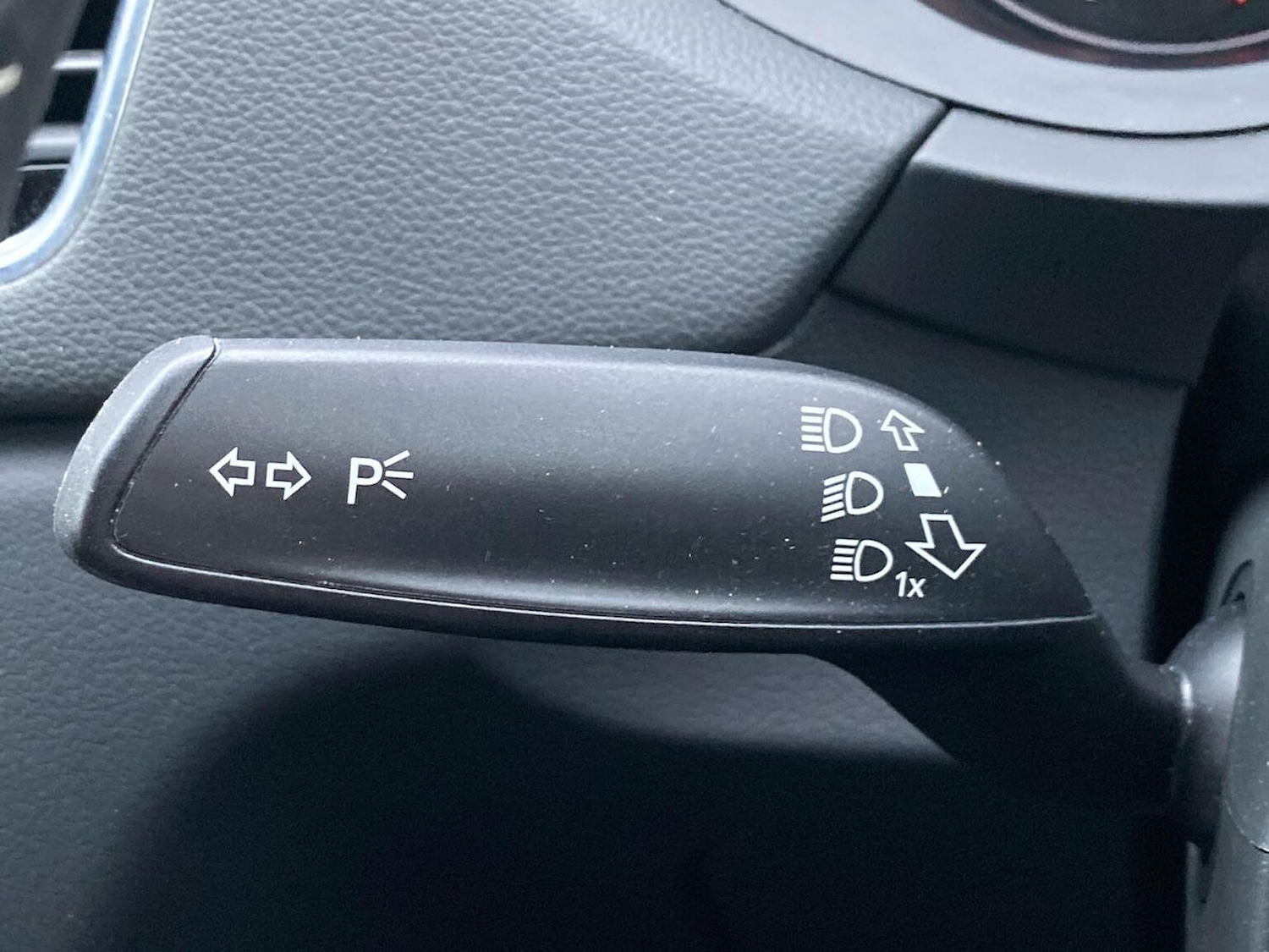 Used Audi Q3 2016 for sale - 77701345: Photo 27