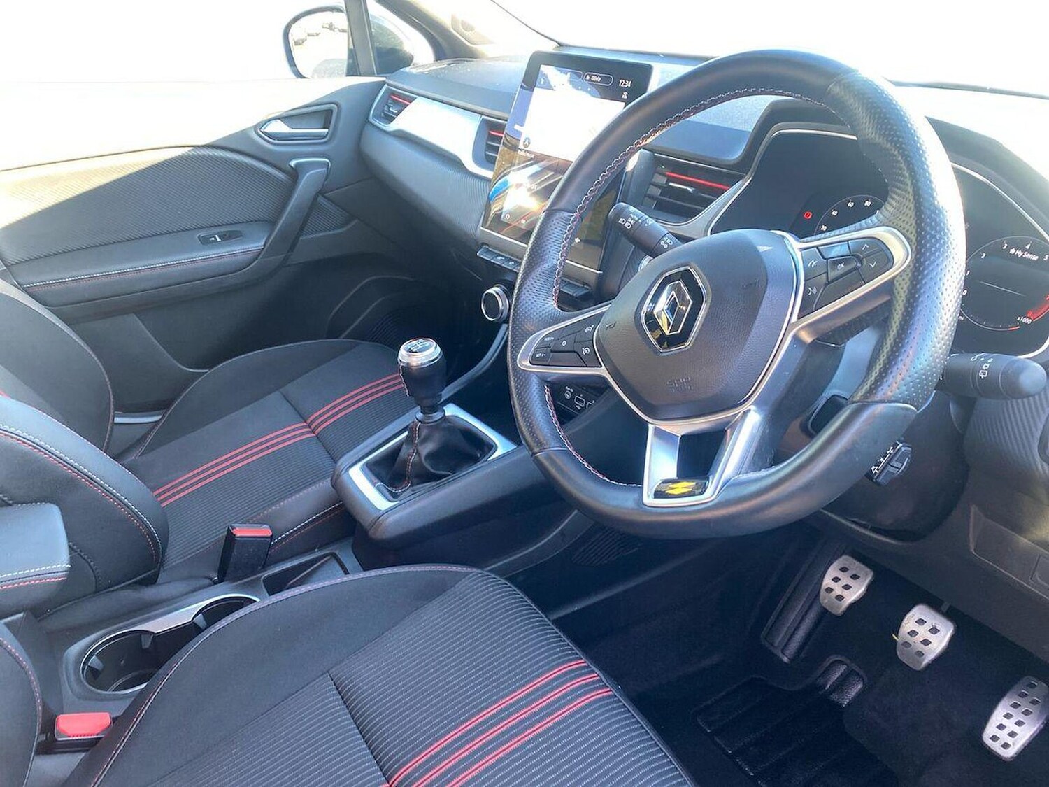 Used Renault Captur 2022 for sale - 77542470: Photo 15