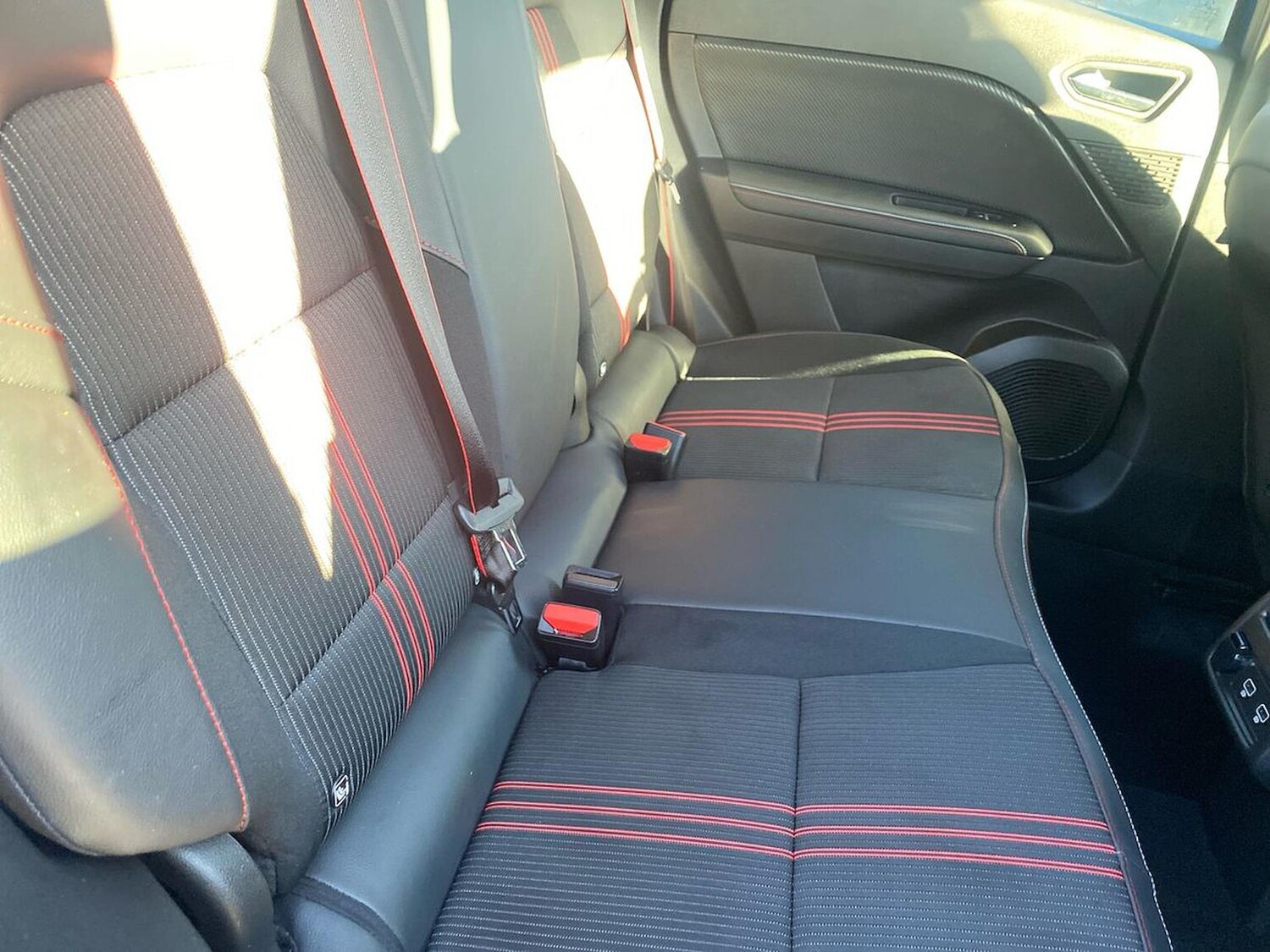 Used Renault Captur 2022 for sale - 77542470: Photo 16