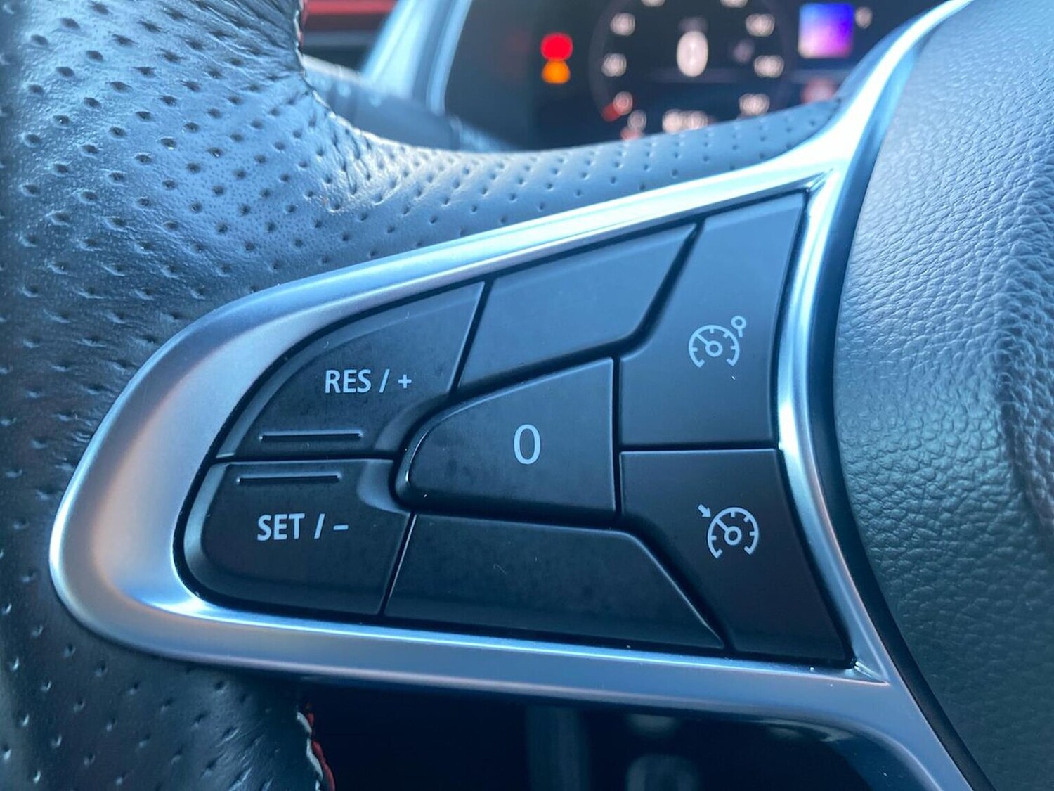 Used Renault Captur 2022 for sale - 77542470: Photo 25