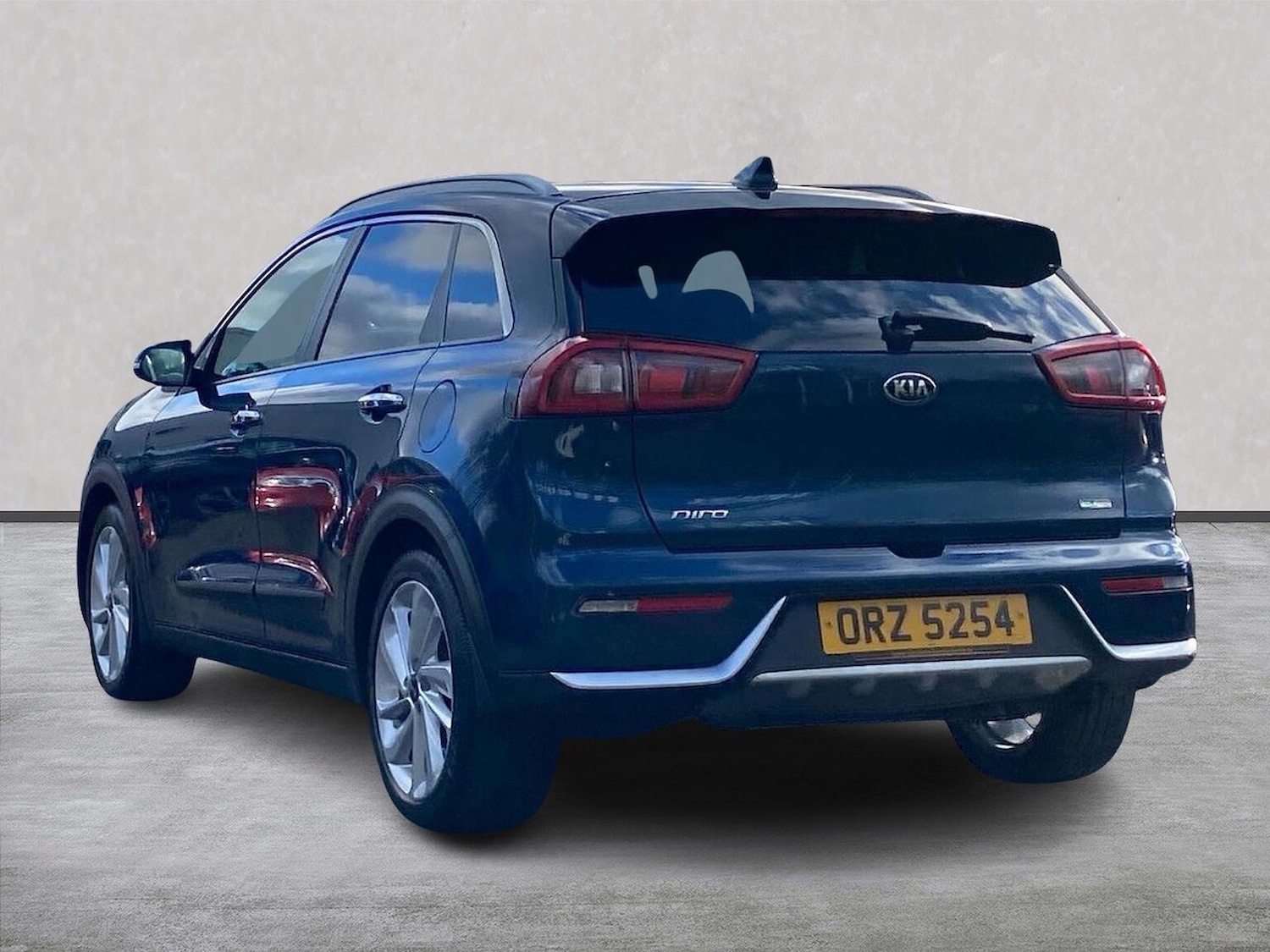 Used Kia Niro 2018 for sale - 77888593: Photo 2