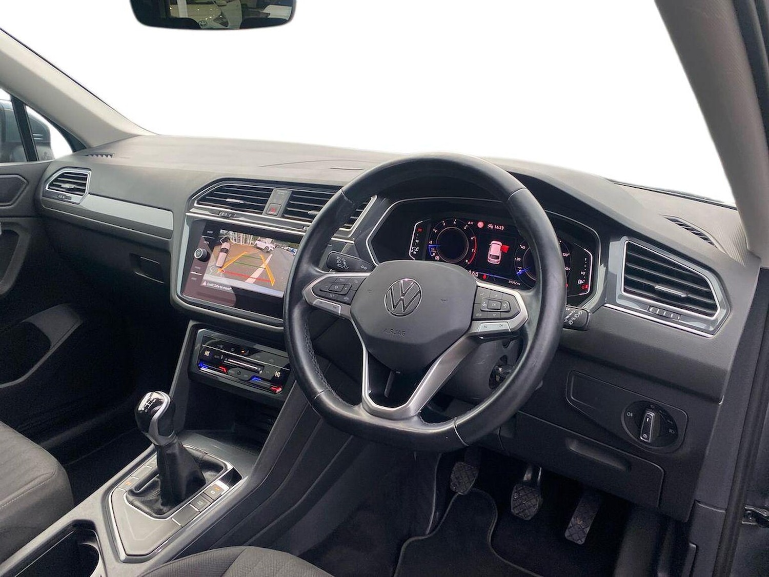 Used Volkswagen Tiguan Allspace 2023 for sale - 77901713: Photo 15