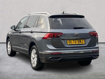 Used Volkswagen Tiguan Allspace 2023 for sale - 77901713: Photo