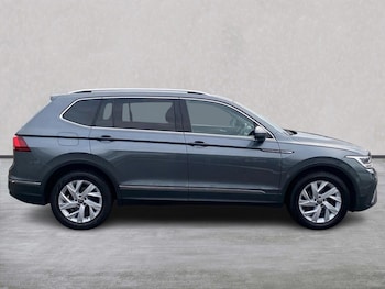 Used Volkswagen Tiguan Allspace 2023 for sale - 77901713: Photo