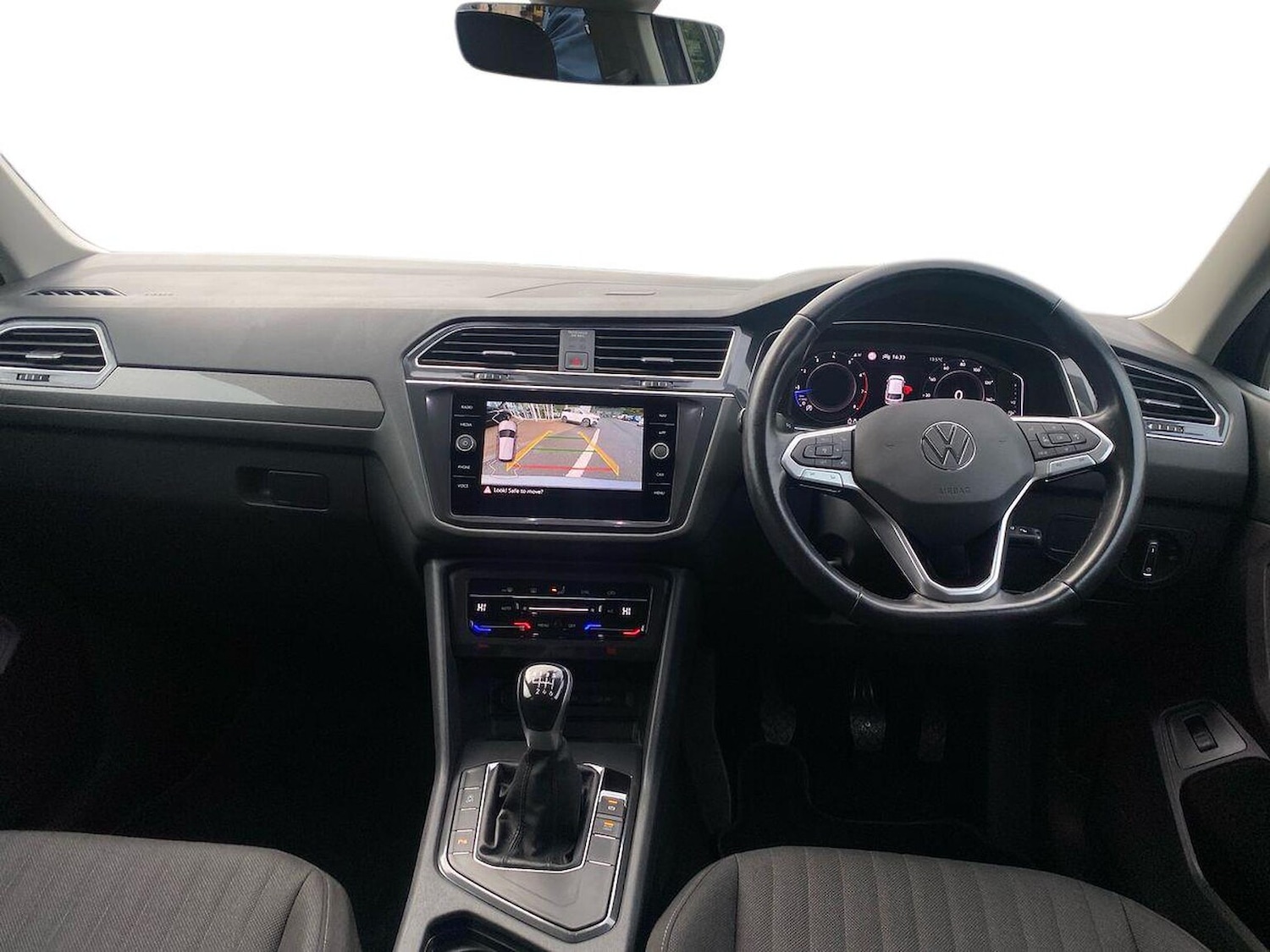 Used Volkswagen Tiguan Allspace 2023 for sale - 77901713: Photo 8