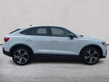 Used Audi Q3 2020 for sale - 75490155: Photo
