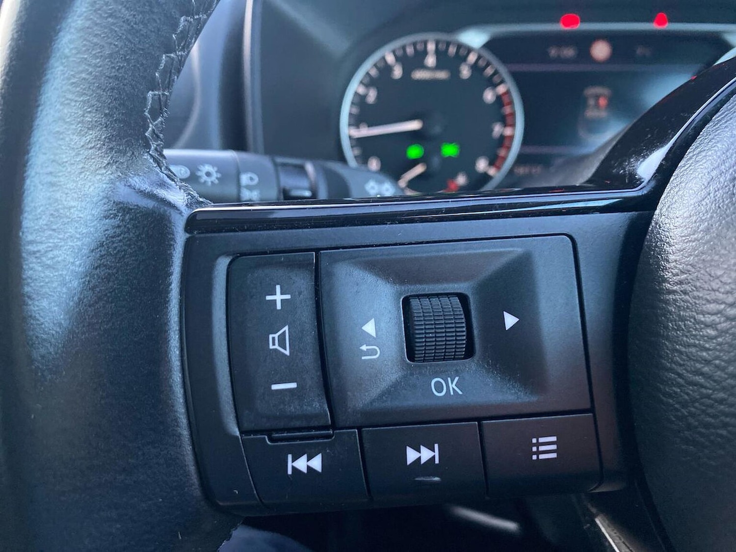 Used Nissan Qashqai 2022 for sale - 77011909: Photo 25