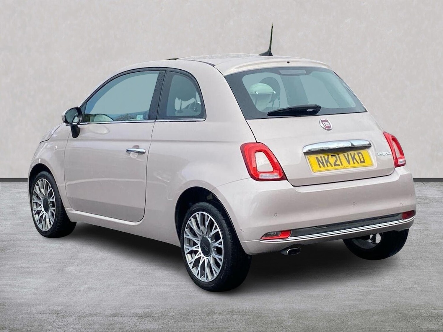 Used Fiat 500 2021 for sale - 76281154: Photo 2