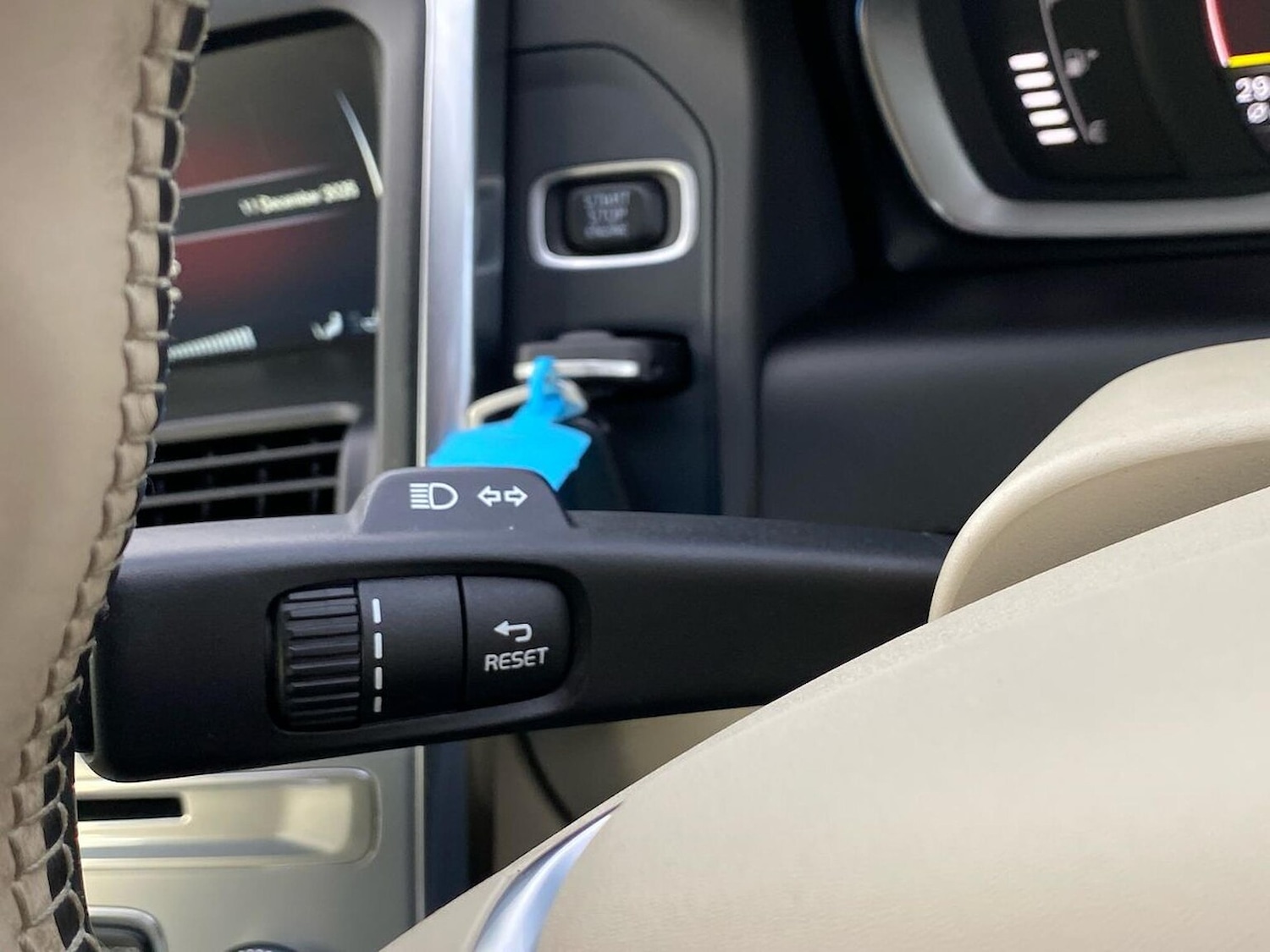 Used Volvo XC60 2016 for sale - 76931607: Photo 29