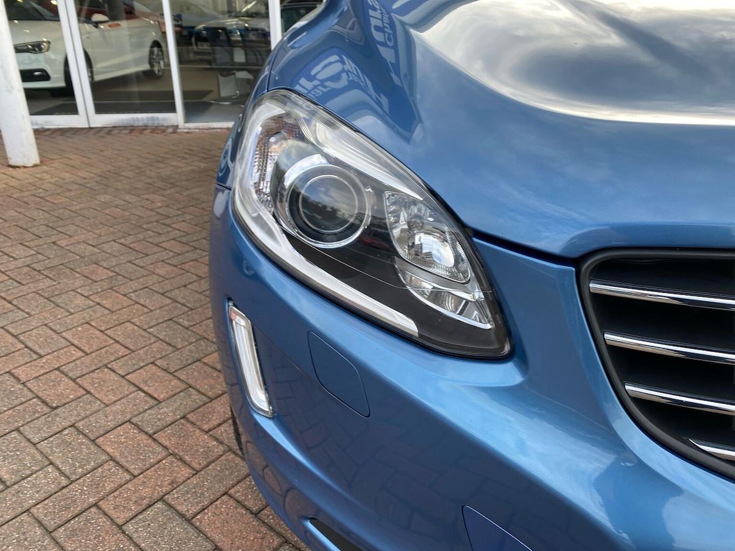 Used Volvo XC60 2016 for sale - 76931607: Photo 31