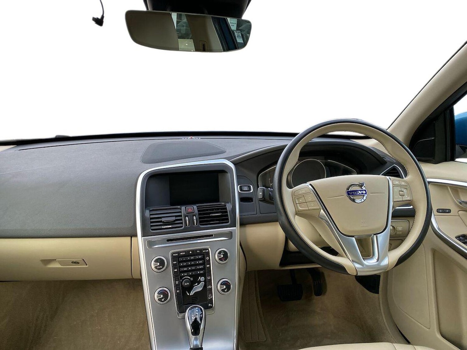 Used Volvo XC60 2016 for sale - 76931607: Photo 8