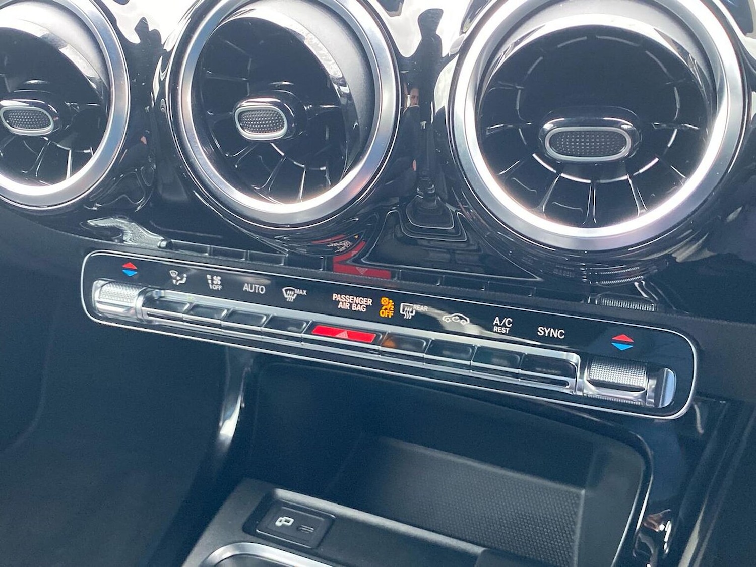 Used Mercedes-Benz A-Class 2018 for sale - 77701348: Photo 12