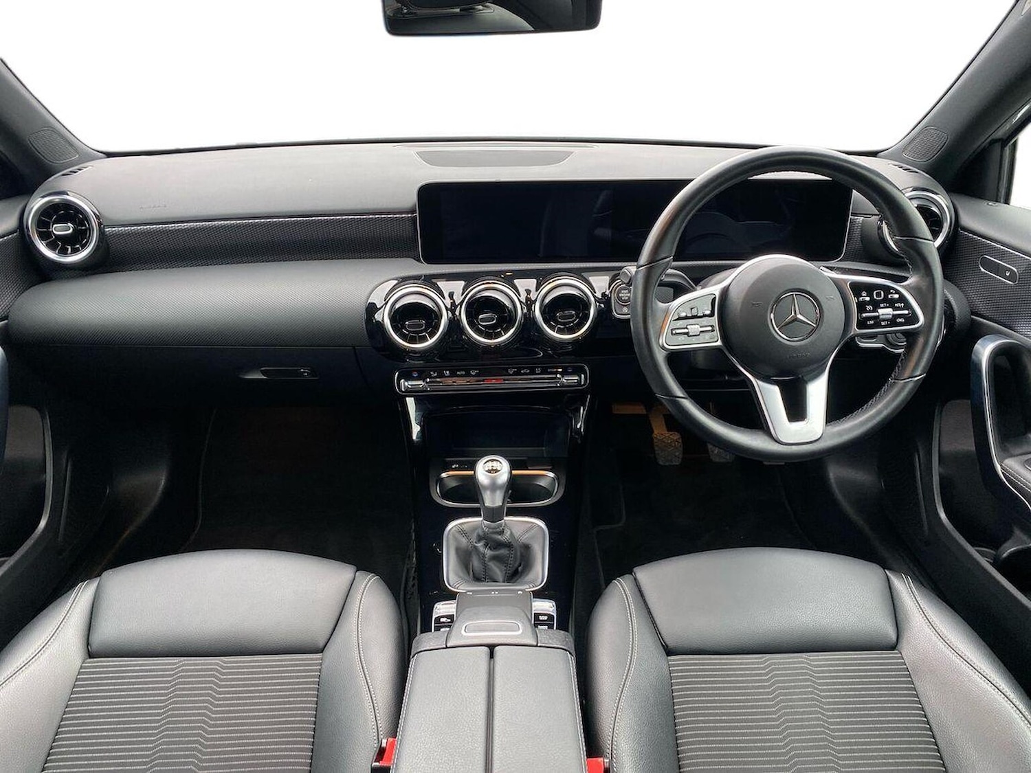 Used Mercedes-Benz A-Class 2018 for sale - 77701348: Photo 8