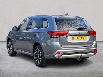 Used Mitsubishi Outlander 2017 for sale - 79490962: Photo