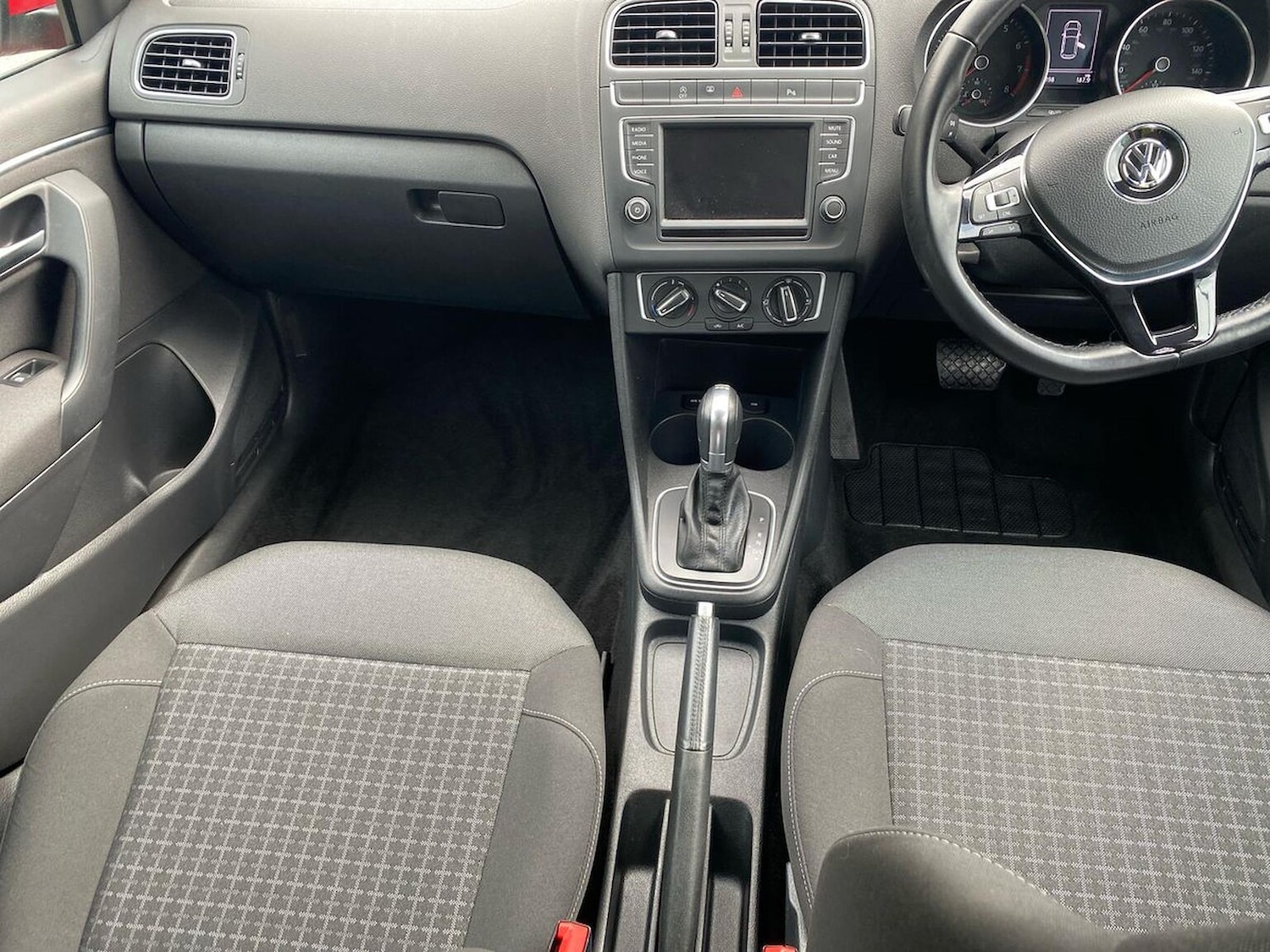 Used Volkswagen Polo 2017 for sale - 78195628: Photo 15