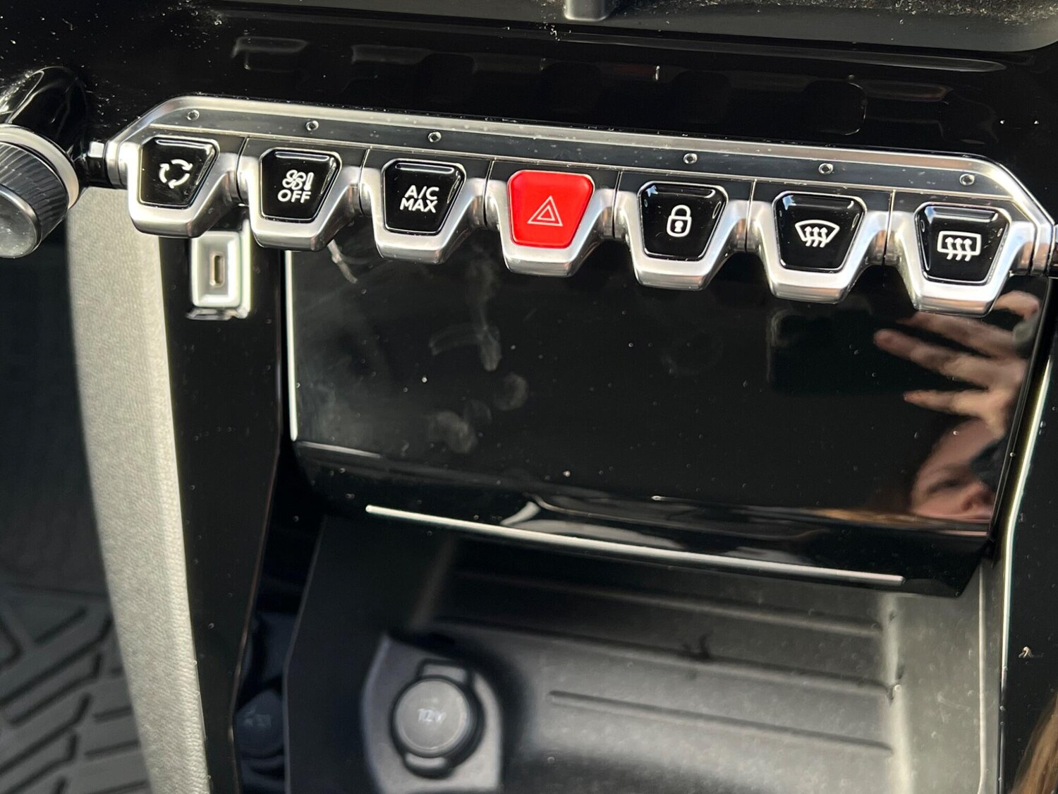 Used Peugeot 2008 2021 for sale - 77166475: Photo 50