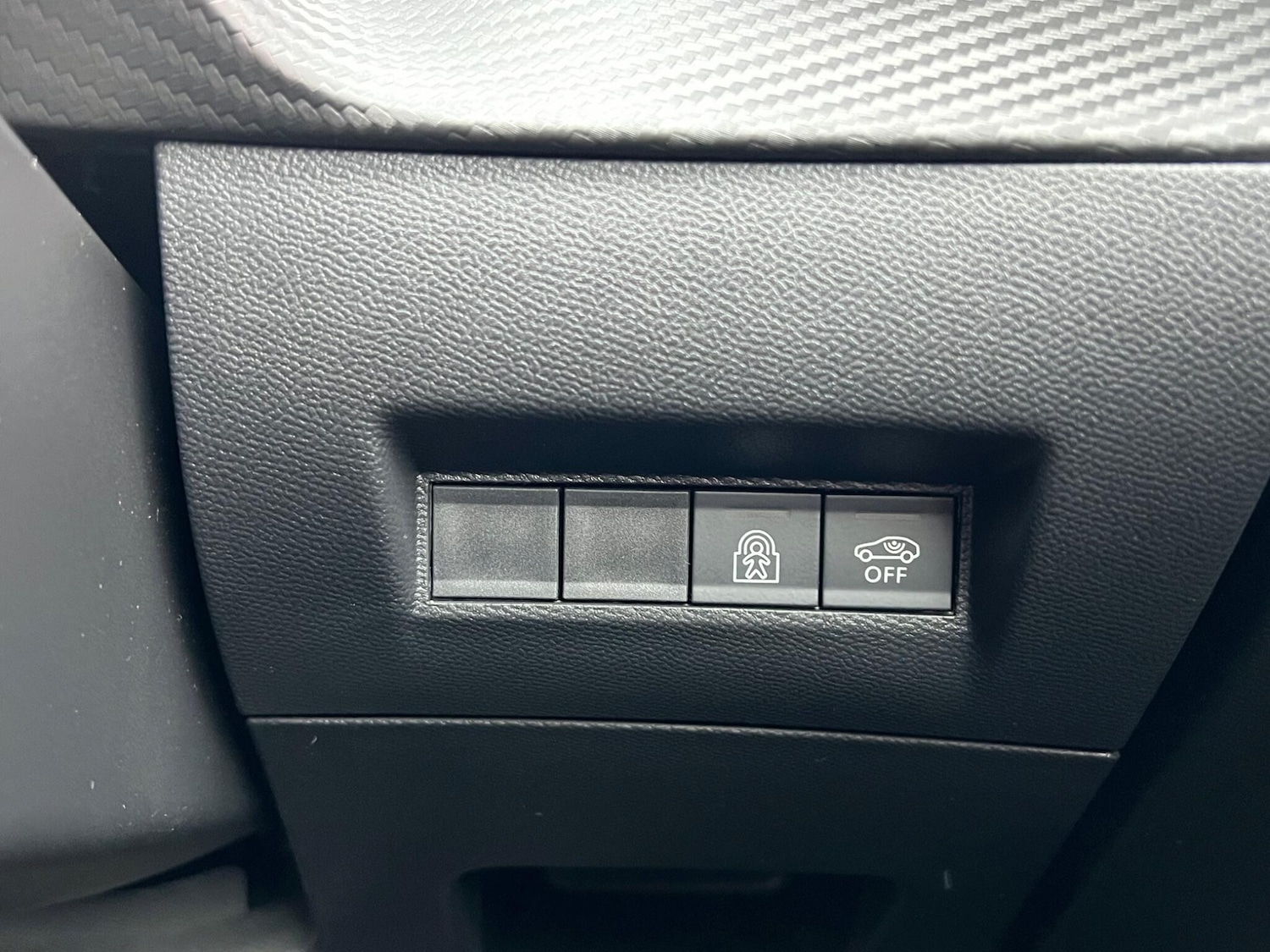 Used Peugeot 208 2024 for sale - 76521596: Photo 35