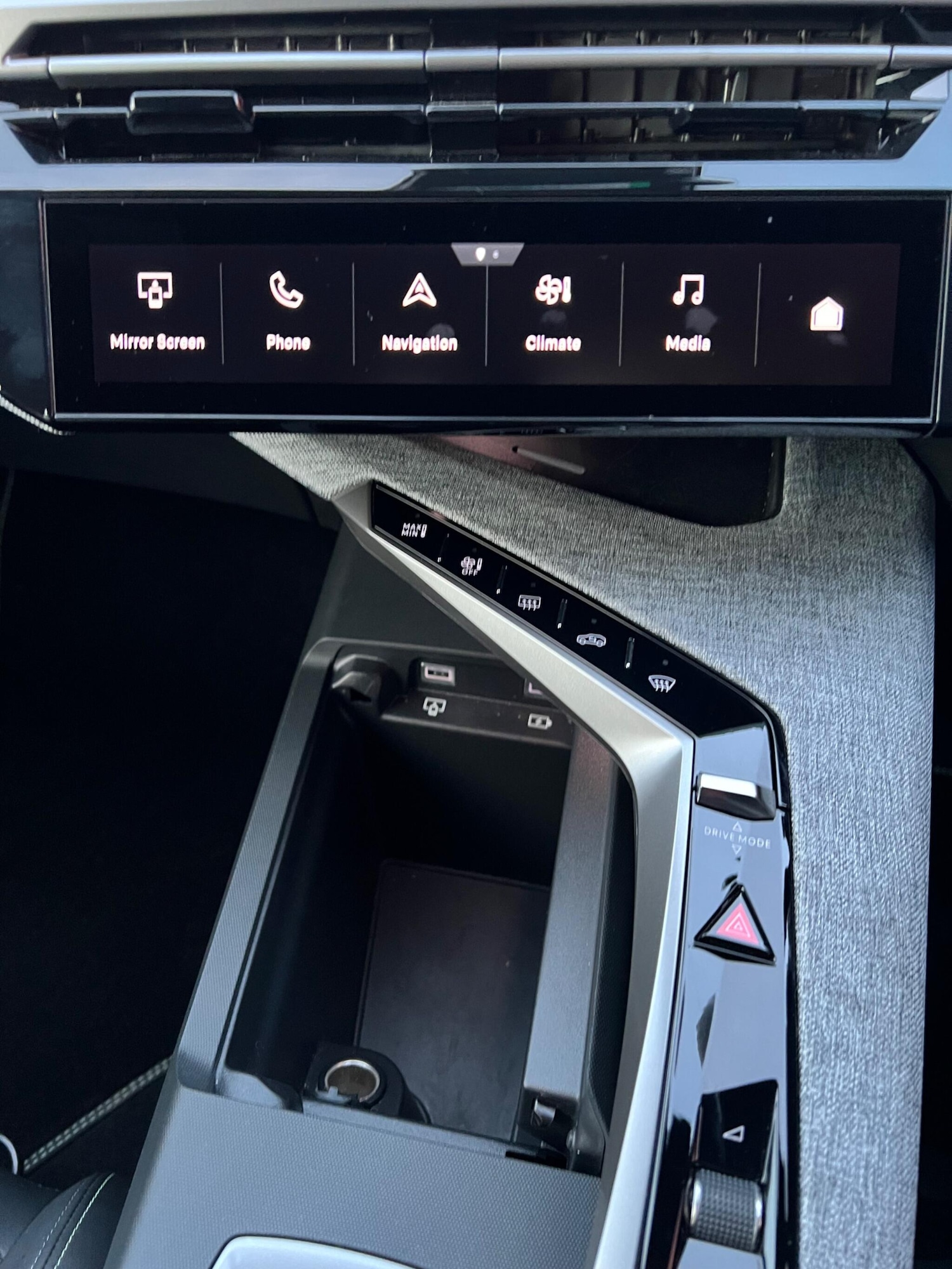 Used Peugeot 3008 2025 for sale - 76866579: Photo 51