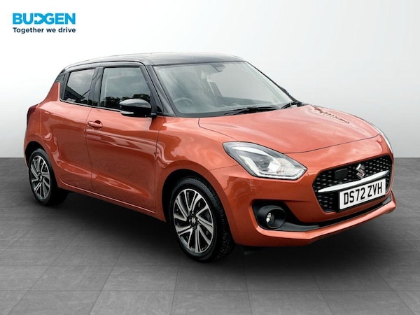 Used Suzuki Swift 2023 for sale - 75071157: Photo 1