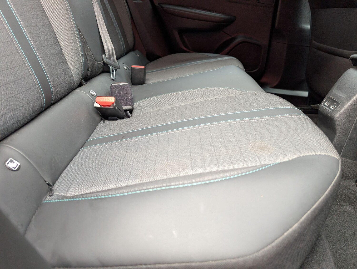 Used Peugeot 2008 2023 for sale - 75884980: Photo 25