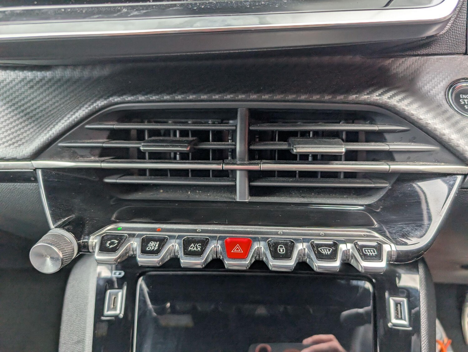 Used Peugeot 2008 2023 for sale - 75884980: Photo 46