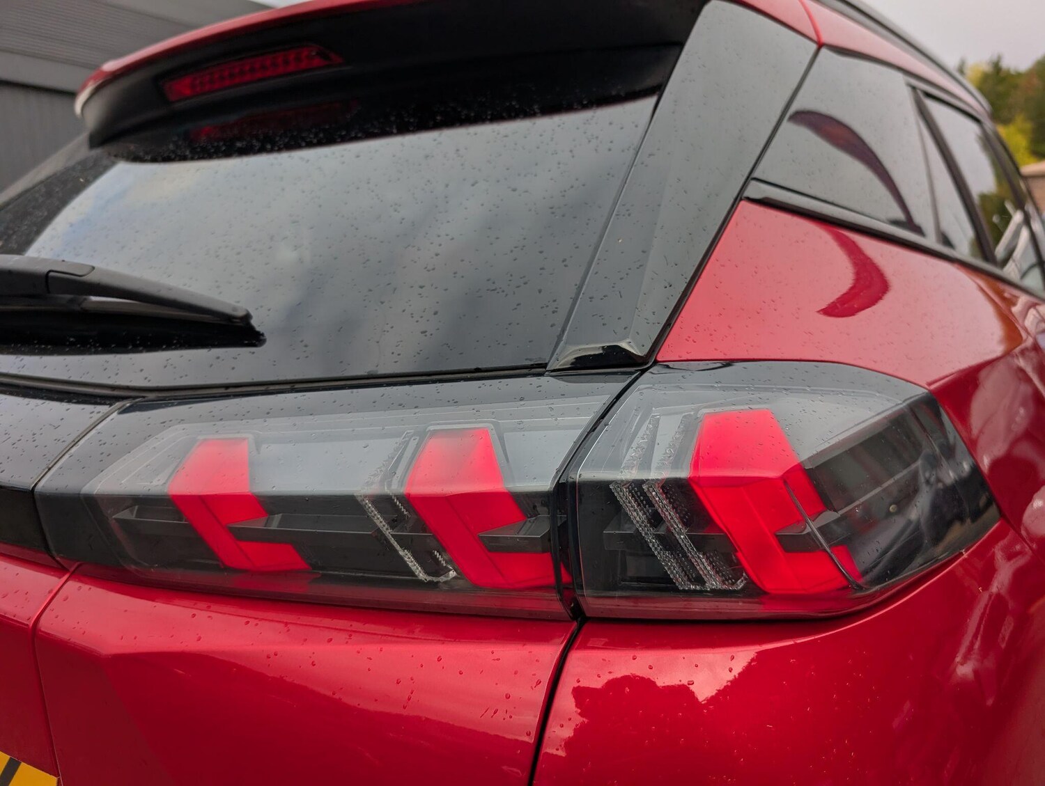 Used Peugeot 2008 2023 for sale - 75884980: Photo 7