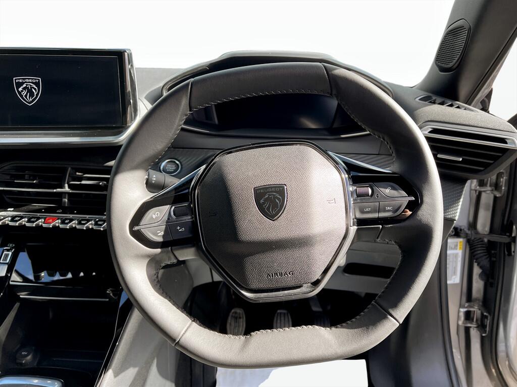 Used Peugeot 2008 2024 for sale - 77658651: Photo 11