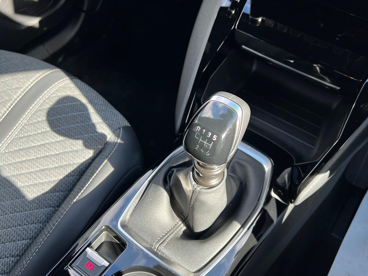 Used Peugeot 2008 2024 for sale - 77658651: Photo 31