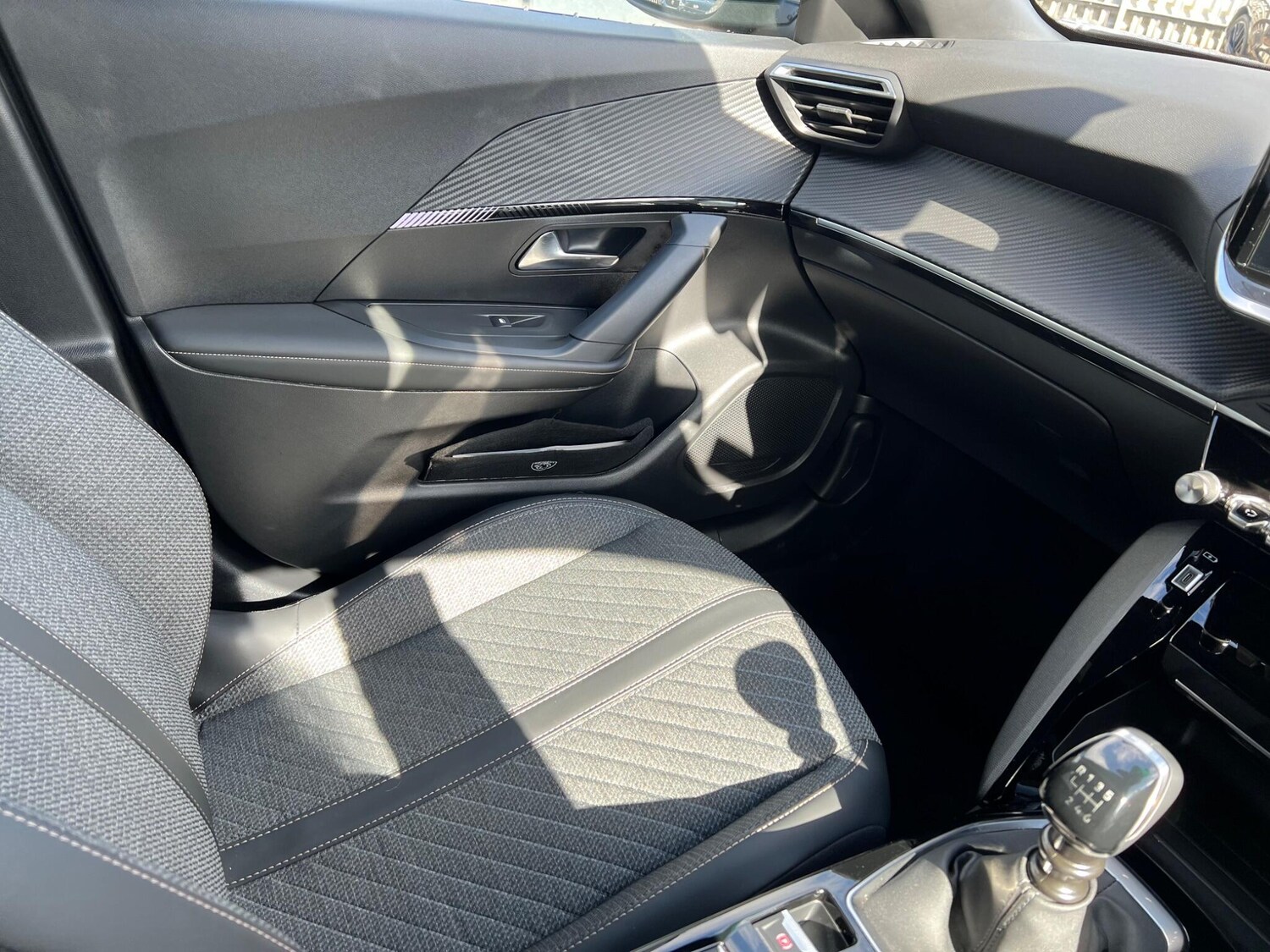 Used Peugeot 2008 2024 for sale - 77658651: Photo 36