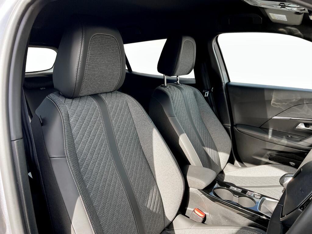 Used Peugeot 2008 2024 for sale - 77658651: Photo 8