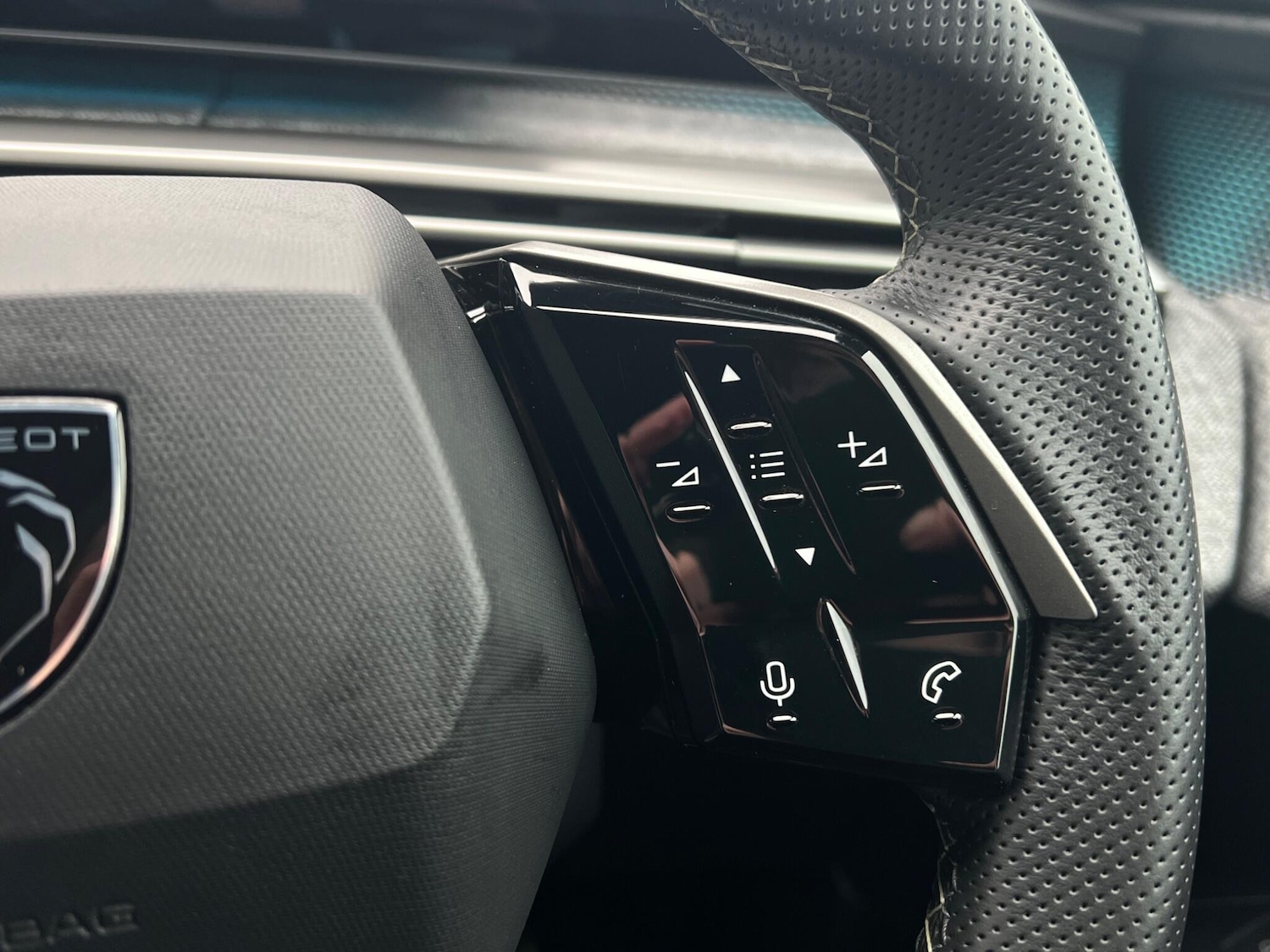 Used Peugeot 3008 2025 for sale - 77585732: Photo 45