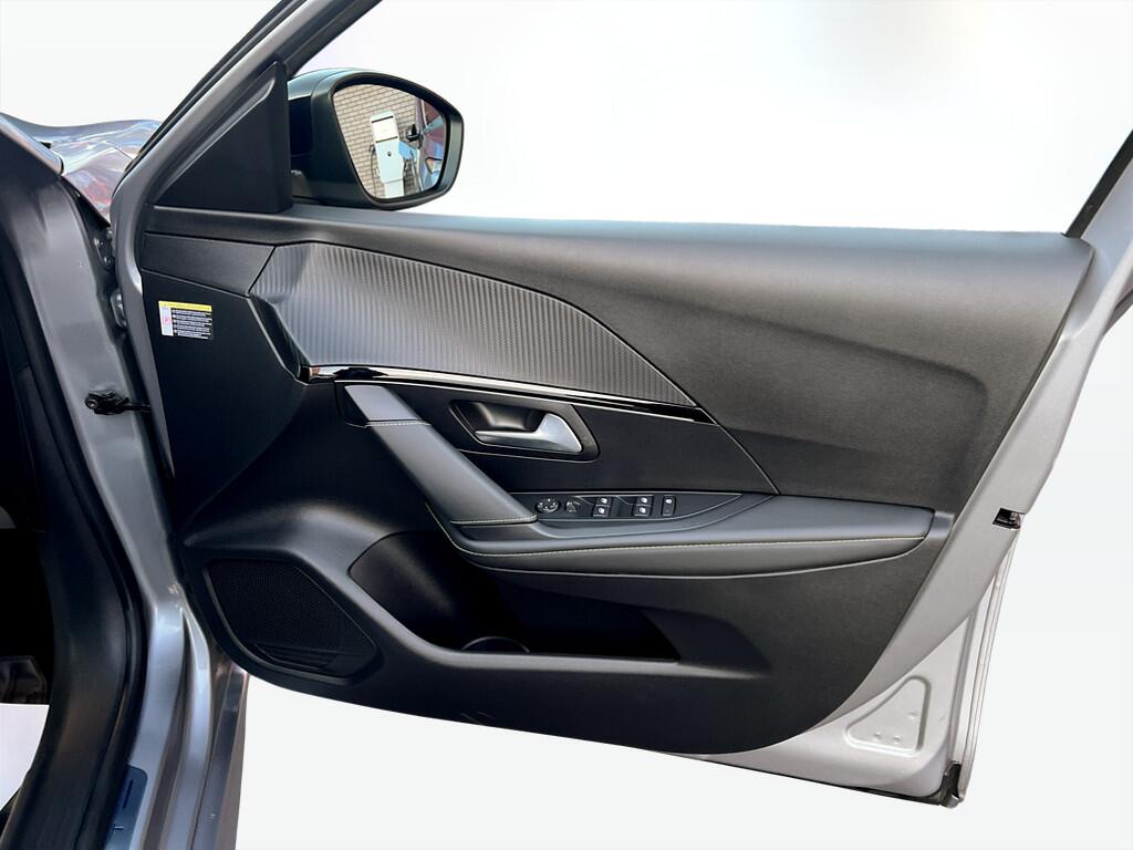 Used Peugeot 208 2022 for sale - 76175637: Photo 30