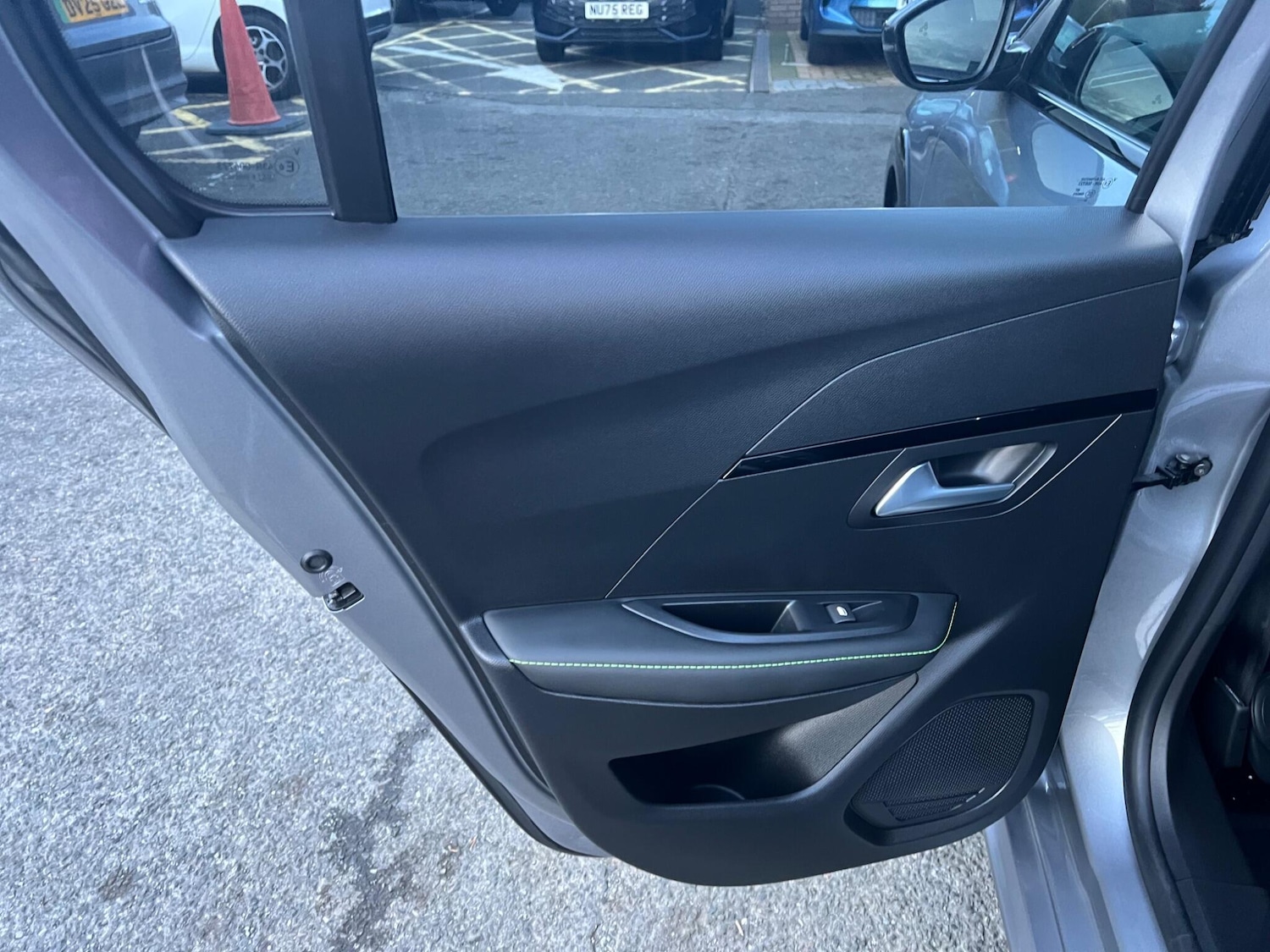 Used Peugeot 208 2022 for sale - 76175637: Photo 32