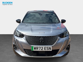 Used Peugeot E-2008 2022 for sale - 79520473: Photo