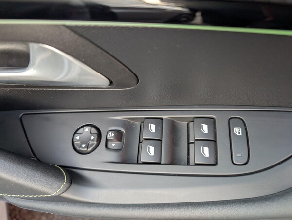 Used Peugeot 208 2022 for sale - 76174753: Photo 29
