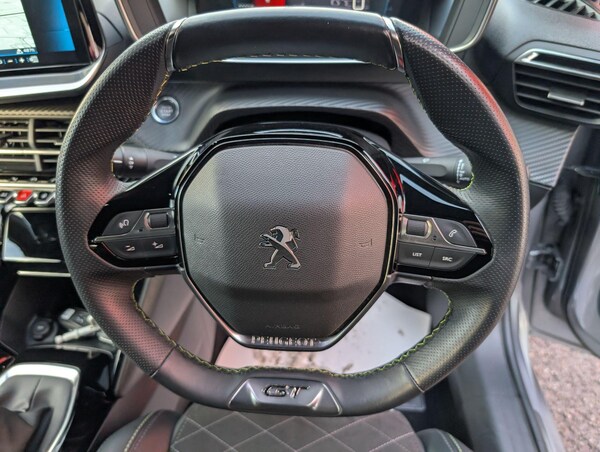 Used Peugeot 208 2022 for sale - 76174753: Photo 35