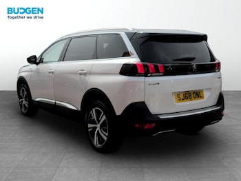 Used Peugeot 5008 2018 for sale - 75578590: Photo