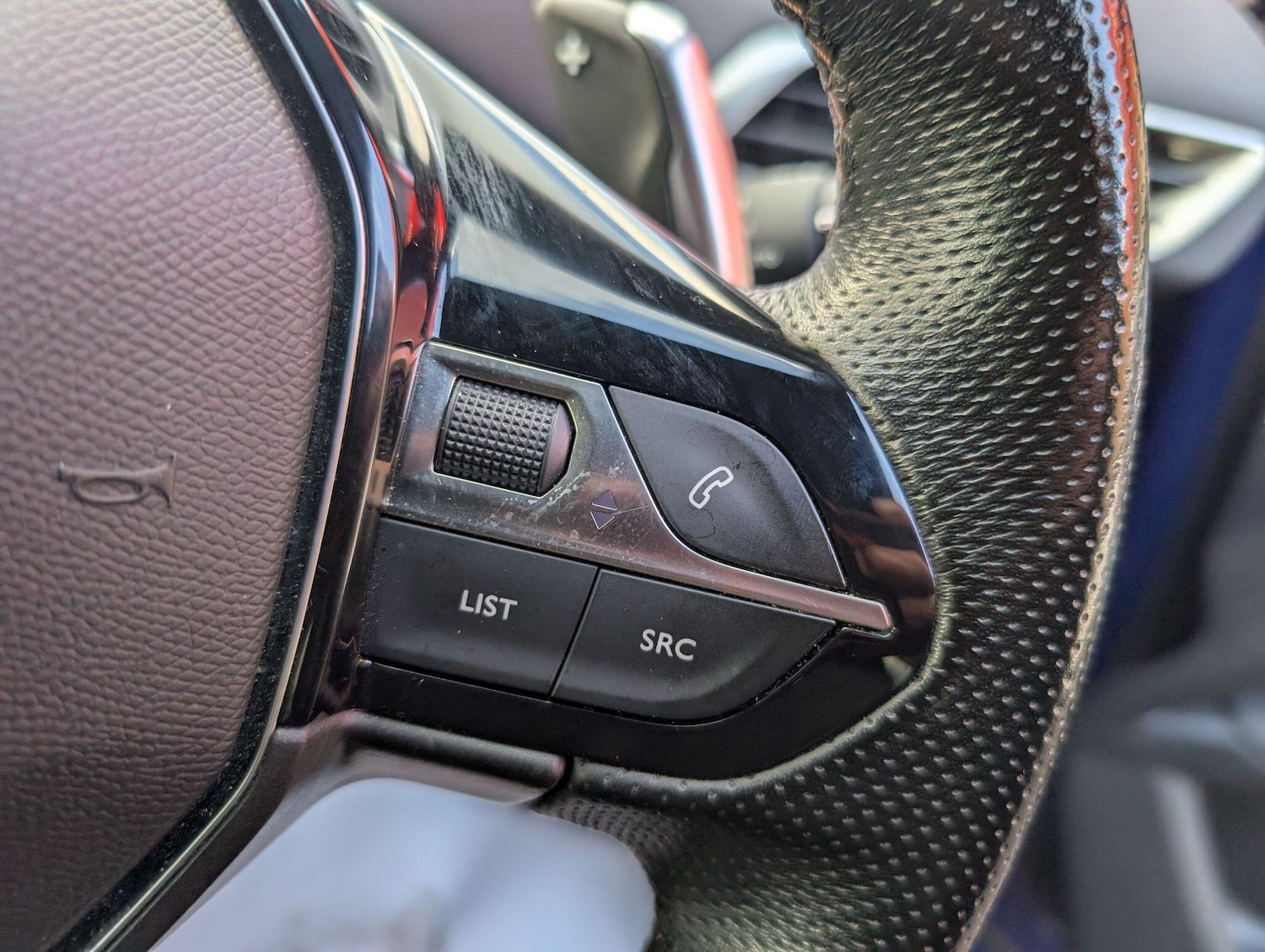 Used Peugeot 3008 2019 for sale - 76175022: Photo 32