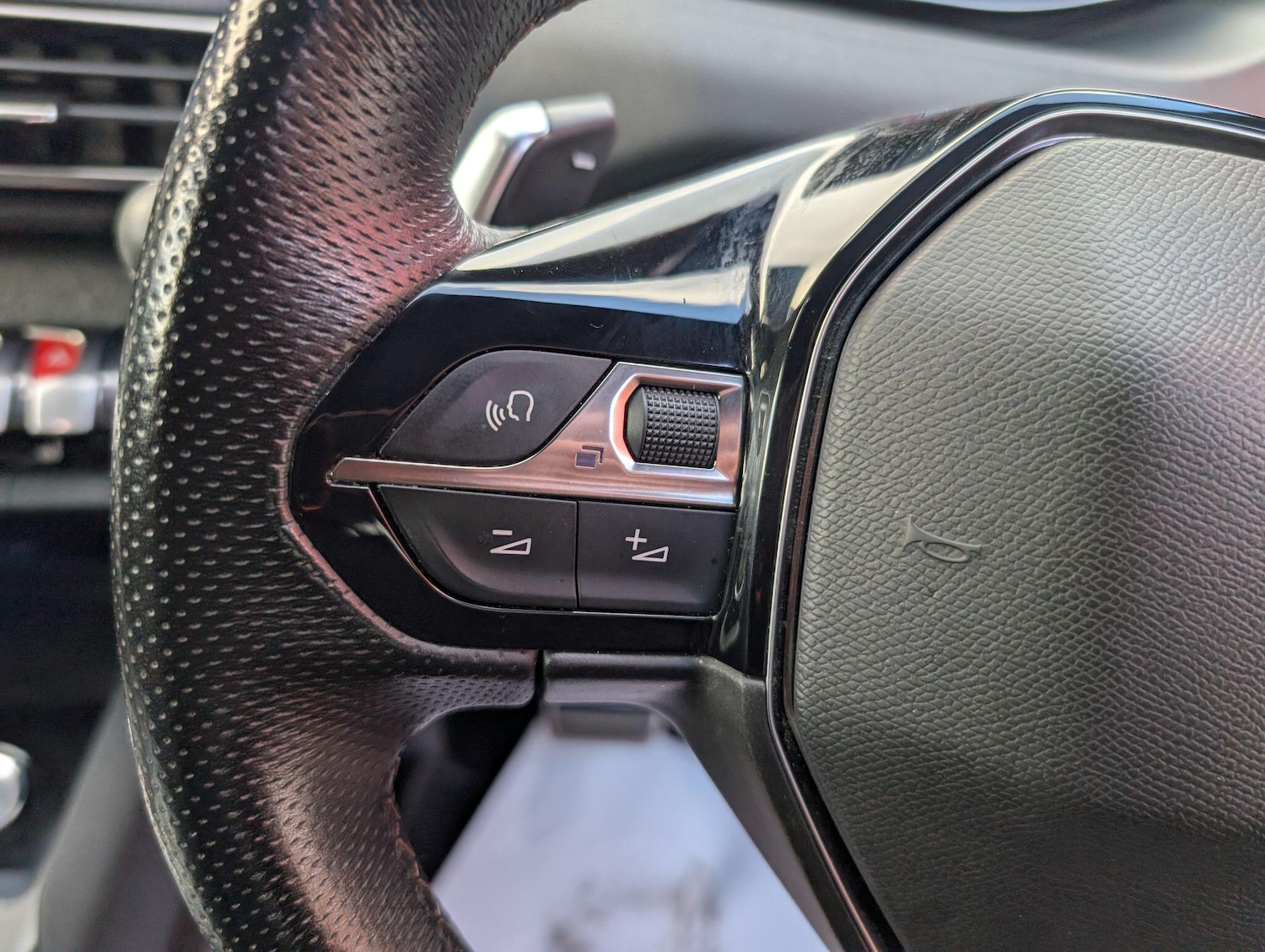 Used Peugeot 3008 2019 for sale - 76175022: Photo 34